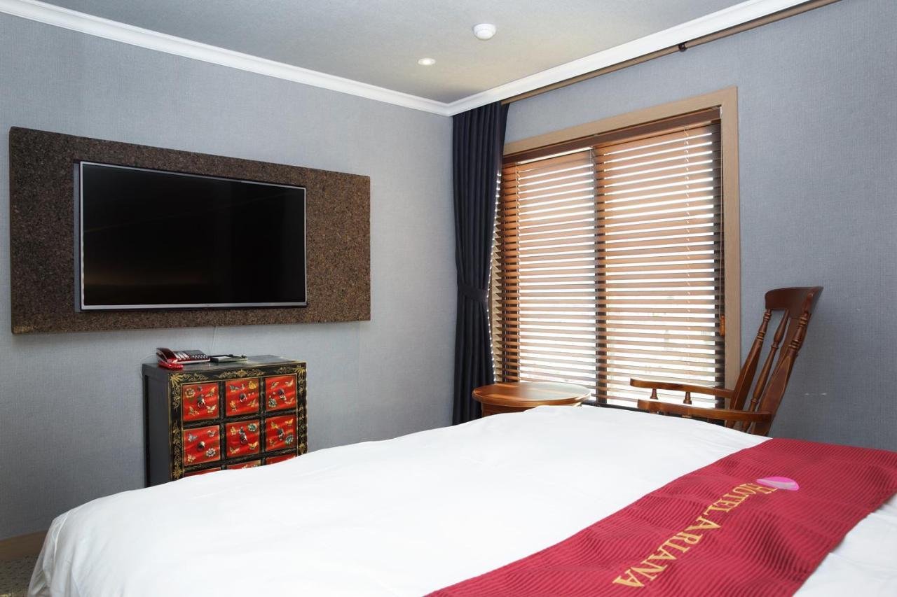 Ariana Hotel Daegu Exterior foto